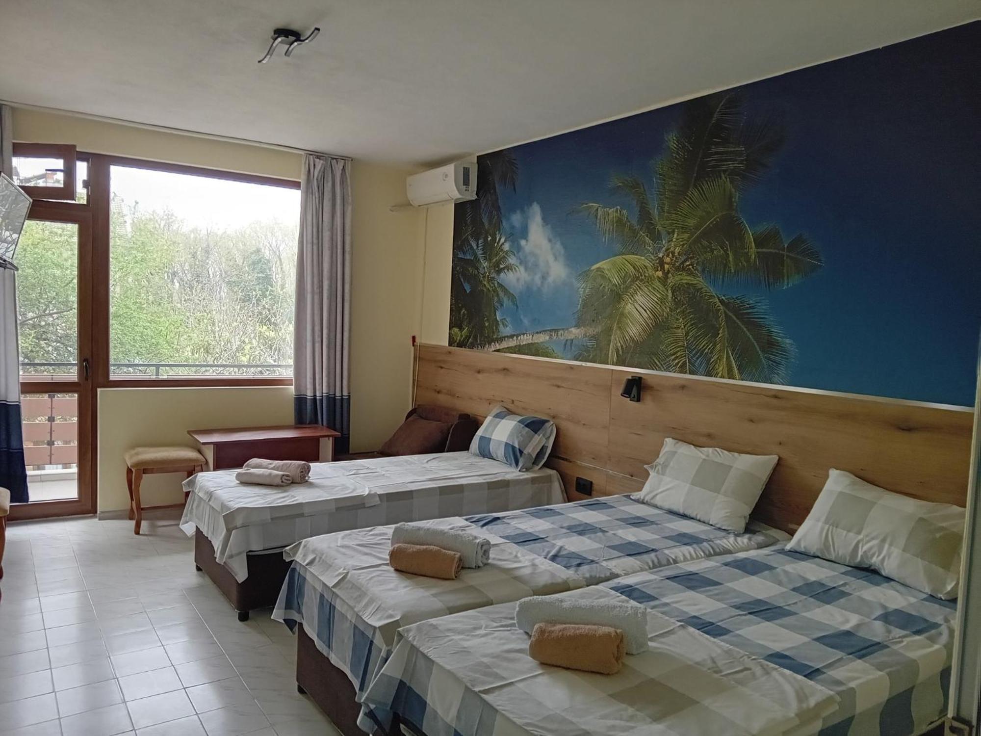 Guesthouse Oasis Kiten  Buitenkant foto